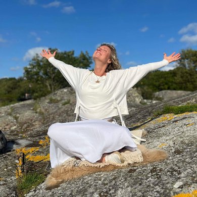 Kurs Sensin Yoga med Linda Fossane Borås - yinyoga, restorative yin och meditationer i harmoni & balans